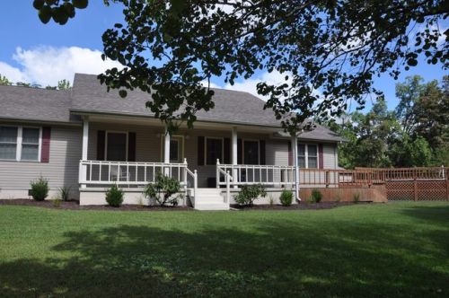 234 Hickory Rd, Elamton, KY 41472-8584