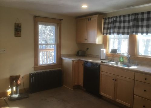 972 Main St, Ashby, MA 01431-2310