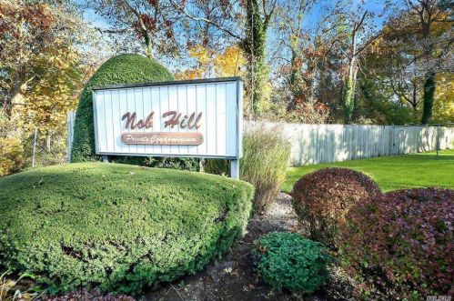 23 Richmond Blvd, Hauppauge NY  11779-3464 exterior