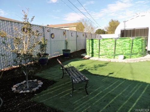 2035 Kingston Dr, Bullhead City AZ  86442-5631 exterior