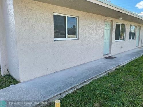6513 18th St, Hollywood FL  33023-2110 exterior