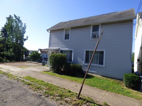 7 Gray St, Pittsburgh, PA 15211-1915
