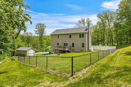 437 Depot Hill Rd, Poughquag NY  12570-5765 exterior