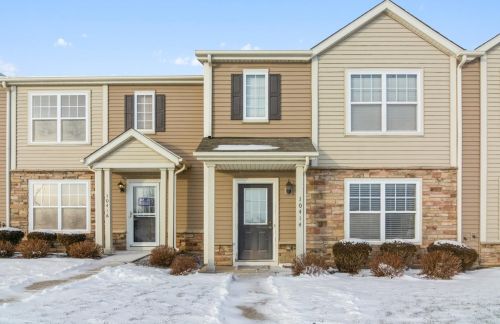 10414 141st Ave, Cedar Lake, IN 46303-9449