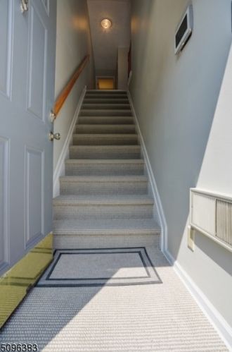 71 Marrow St, Newark, NJ 07103-3129