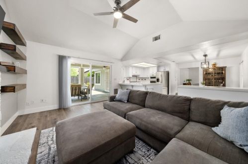128 Bittercreek Dr, Folsom CA  95630-2364 exterior