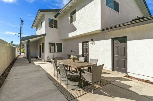 4015 Palmyra Ave, Orange CA  92869-3925 exterior