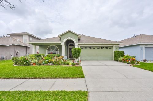 12755 Standbridge Dr, Riverview, FL 33579-7759