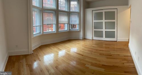 343 18th St, Philadelphia PA  19103-1239 exterior