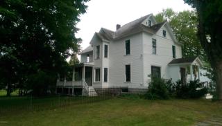 18 Irving Ave, Hebron, NY 12832-1206