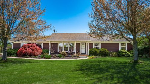 2306 Wesley Chapel Rd, Zanesville OH  43701-9334 exterior