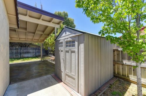 6815 Coventry Dr, Citrus Heights CA  95621-4134 exterior