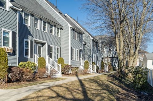 54 Main St, Natick, MA 01760-4530