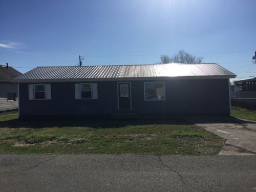1216 Market St, Worthington, KY 41183-9204