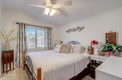 6233 Pinehurst Dr, Chandler AZ  85249-4038 exterior