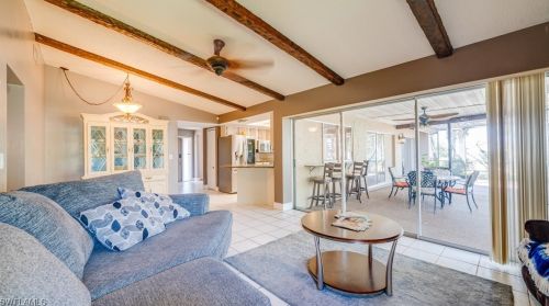 605 Leeland Heights Blvd, Lehigh Acres FL  33936-6721 exterior