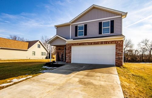 30 Tarragon Way, New Lebanon, OH 45345-9403