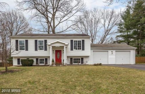 2803 Newnan Ridge Ct, Herndon, VA 20171-2110