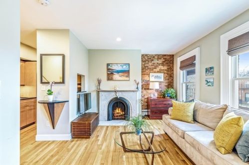 40 Rutland Sq, Boston, MA