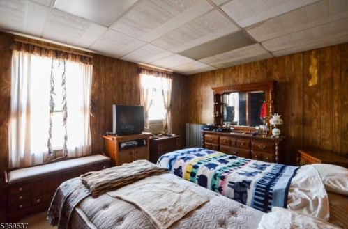 86 Park Ave, Washington NJ  07882-1814 exterior