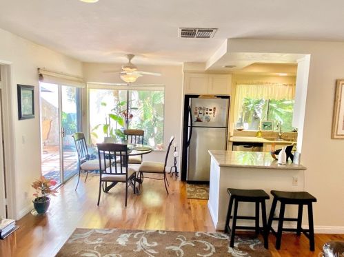 23 Orch, Irvine CA 92618-4540 exterior