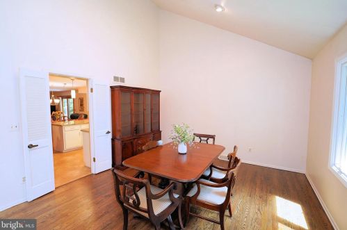 35 Woodlane Rd, Lawrence Township NJ  08648-5543 exterior