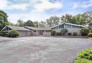 261 Dorwood Dr, Carlisle, PA 17013-2134