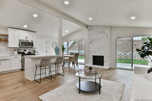 2656 Palace Dr, San Diego, CA 92123-3622
