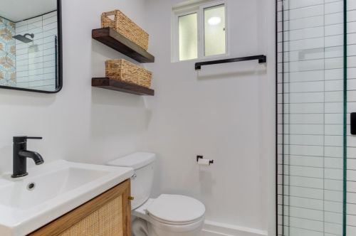 624 Tucker Ave, Lake Nacimiento CA  93446-2726 exterior