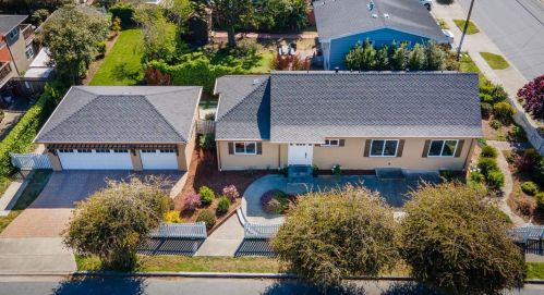 613 Grandview Blvd, Princeton By The Sea, CA 94019-1522