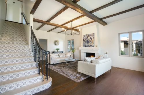 2824 Chatsworth Blvd, San Diego CA  92106-1462 exterior