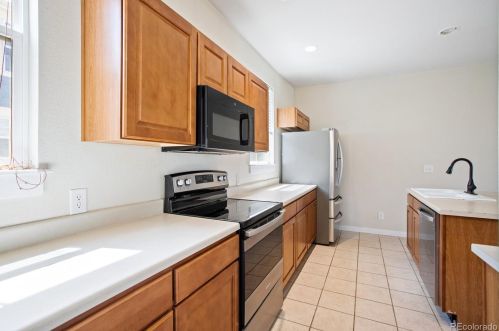 9488 108th Ave, Henderson CO  80640-7542 exterior