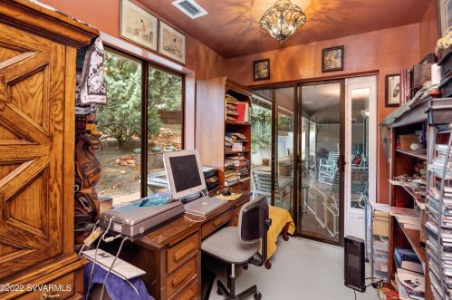 56 Pinon Wood Dr, Sedona AZ 86351-7919 exterior