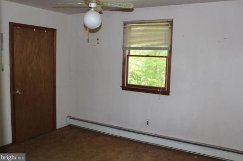 2030 Oak Ave, Jamison PA  18929-1004 exterior