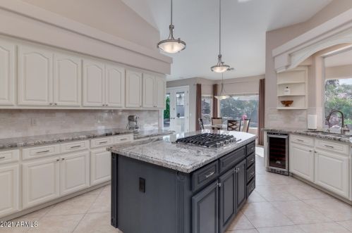 9525 Yucca St, Scottsdale AZ 85259-6987 exterior