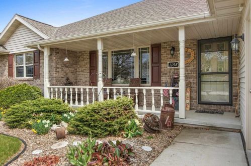1188 Stillwater Ct, Green Bay, WI 54313-9280