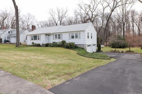 477 Sharon Dr, Cheshire, CT 06410-4241