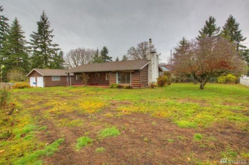 5905 Fairlawn Dr, Lakewood, WA 98499-3119