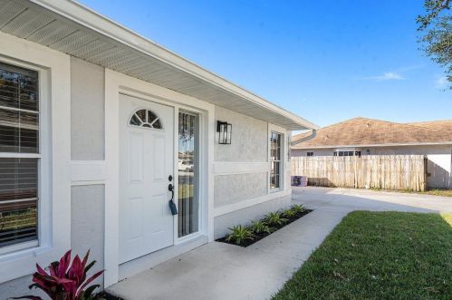 10367 Boynton Place Cir, Boynton Beach, FL 33437-2617