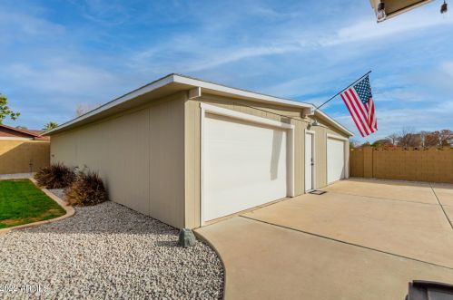 5502 Monte Cristo Ave, Glendale AZ 85306-2312 exterior