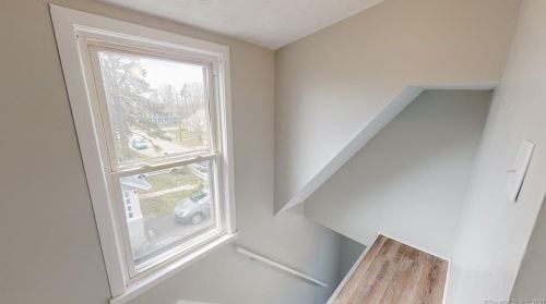 20 Ashworth St, Manchester CT  06040-5515 exterior
