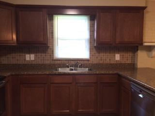 1310 Plaza St, Decatur, AL 35603-1520