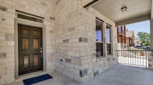 245 Santa Maria St, Georgetown, TX 78628-7082