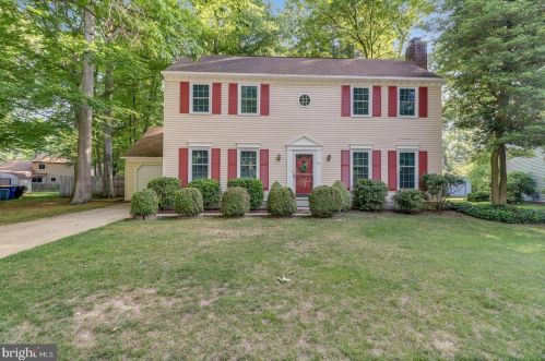 25 Liberty Dr, Dover, DE 19904-2641