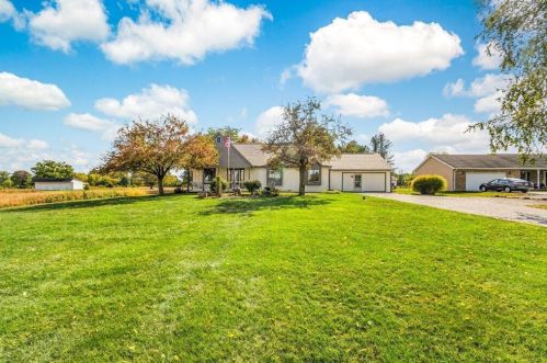 4455 Rensch Rd, Darbydale, OH 43123-8961
