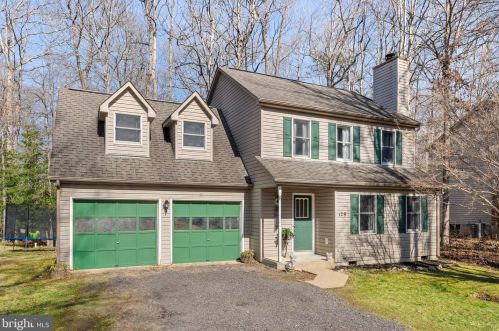 129 Jefferson Ave, Locust Grove, VA 22508-5210