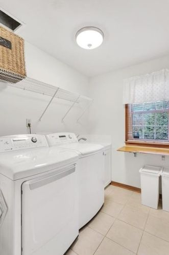 1204 Harmony Heights Dr, Harmony PA  16037-7628 exterior