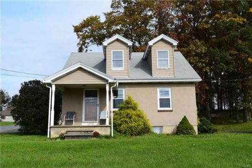 1618 Cherry Hill Rd, Palmerton, PA 18071-9743