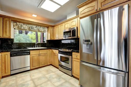 19315 Chaparral Cir, Lake Wildwood CA  95946-9408 exterior