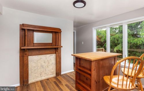 14260 Rehobeth Church Rd, Lovettsville VA  20180-3218 exterior